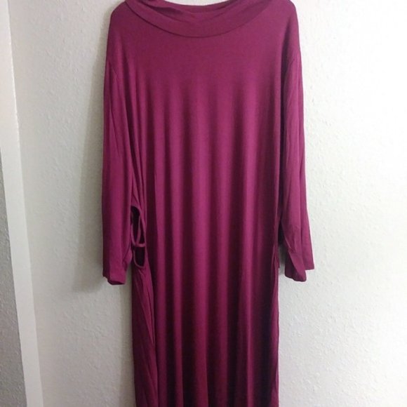 Burgundy Dress Peekaboo Sides Plus 1X- 3X - Picture 4 of 4